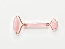 Load image into Gallery viewer, WANDLOVE Rose Quartz Face Roller
