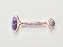 Load image into Gallery viewer, WANDLOVE Amethyst Face Roller
