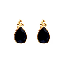 Load image into Gallery viewer, Mandvi Gold Plated Onyx Stud
