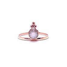 Load image into Gallery viewer, Naliya Rose Gold Gray Moonstone Ring
